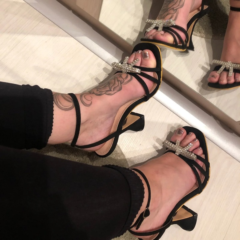 Ultra-Hochhackige Damen-Sandal – Women'S Shoes Quality Bewertung und Preis