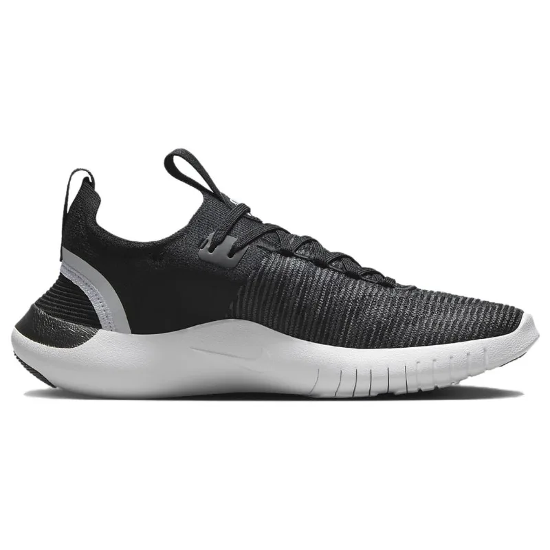 Nike Free RN Schwarz-Weiß Dame – Women Shoes Running Nike Bewertung und Preis