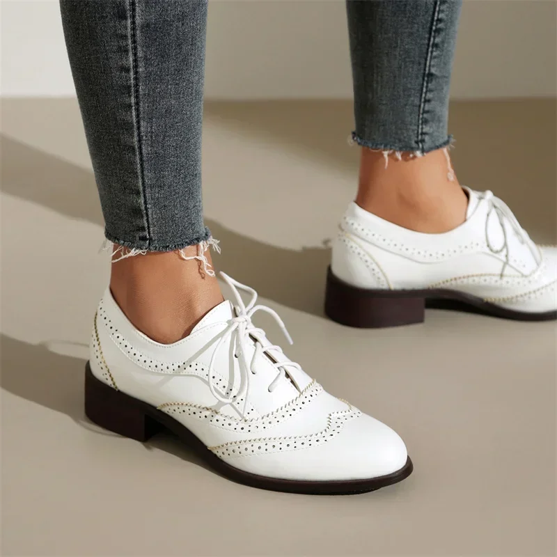 Britische Wohnungen für Damen, – Oxford Lace Up Women Bewertung und Preis