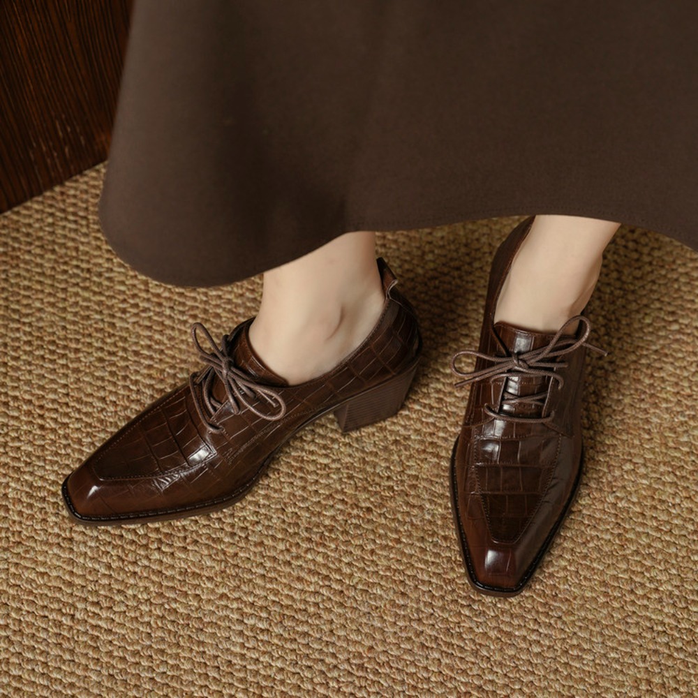 Damenschuhe aus Echtleder 2026 – Oxford Lace Up Women Bewertung und Preis